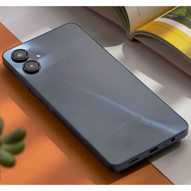 گوشی سامسونگ Galaxy A06 5G دو سیم کارت 128 گیگابایت و رم 4 گیگابایت - به همراه به همراه شارژر 25 وات سامسونگ،
